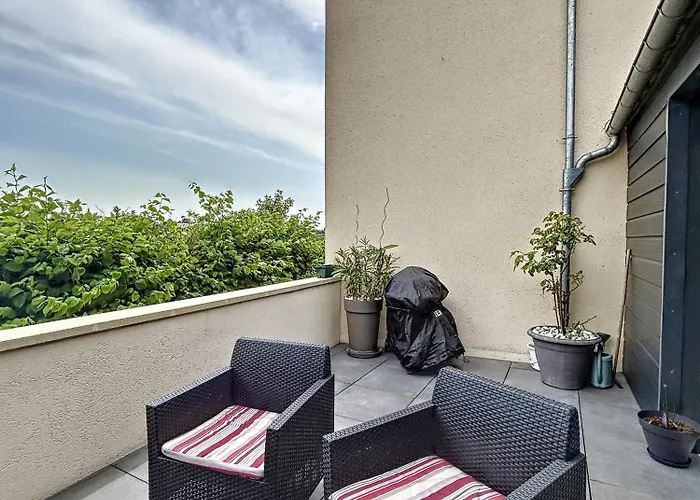 Beau Duplex Et Proche De La Apartamento *