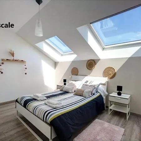 Lejlighed Beau Duplex Et Proche De La *