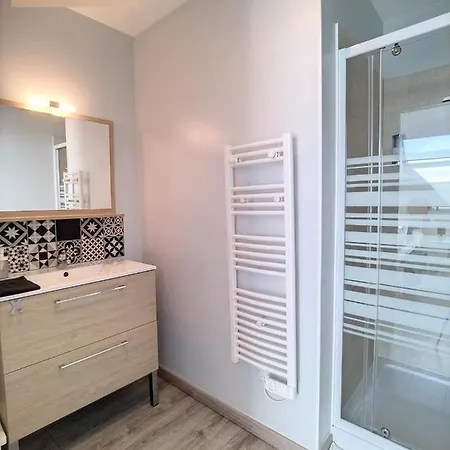 Appartement Beau Duplex Et Proche De La *