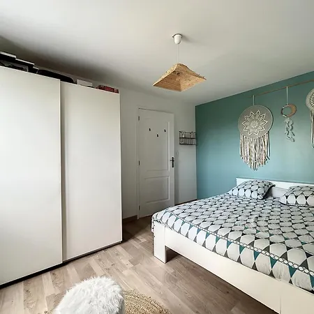 Apartamento Beau Duplex Et Proche De La *