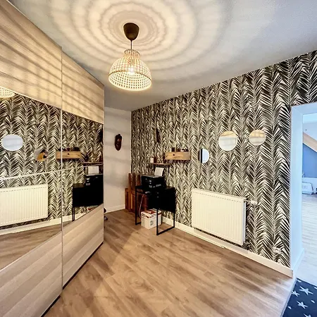 Beau Duplex Et Proche De La Apartment Donville-les-Bains
