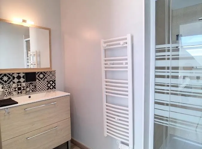 Apartment Beau Duplex Et Proche De La *