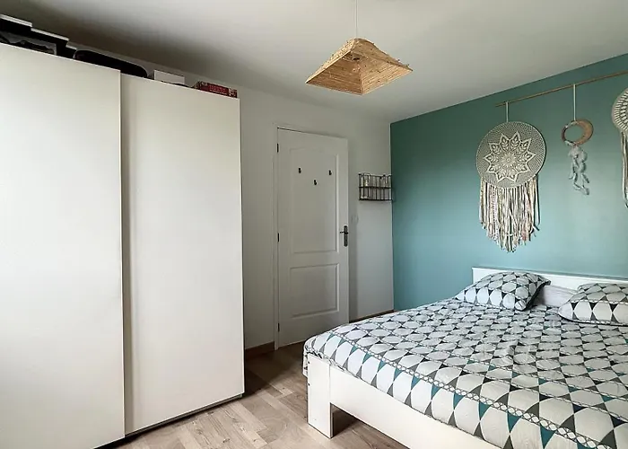 Apartment Beau Duplex Et Proche De La *